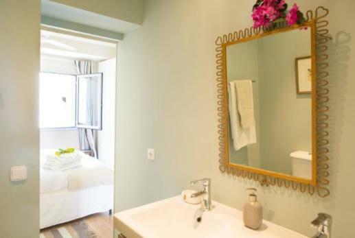 פונשל Peaceful Top Floor Apt W Balconies - Cambridge Right - Ac מראה חיצוני תמונה